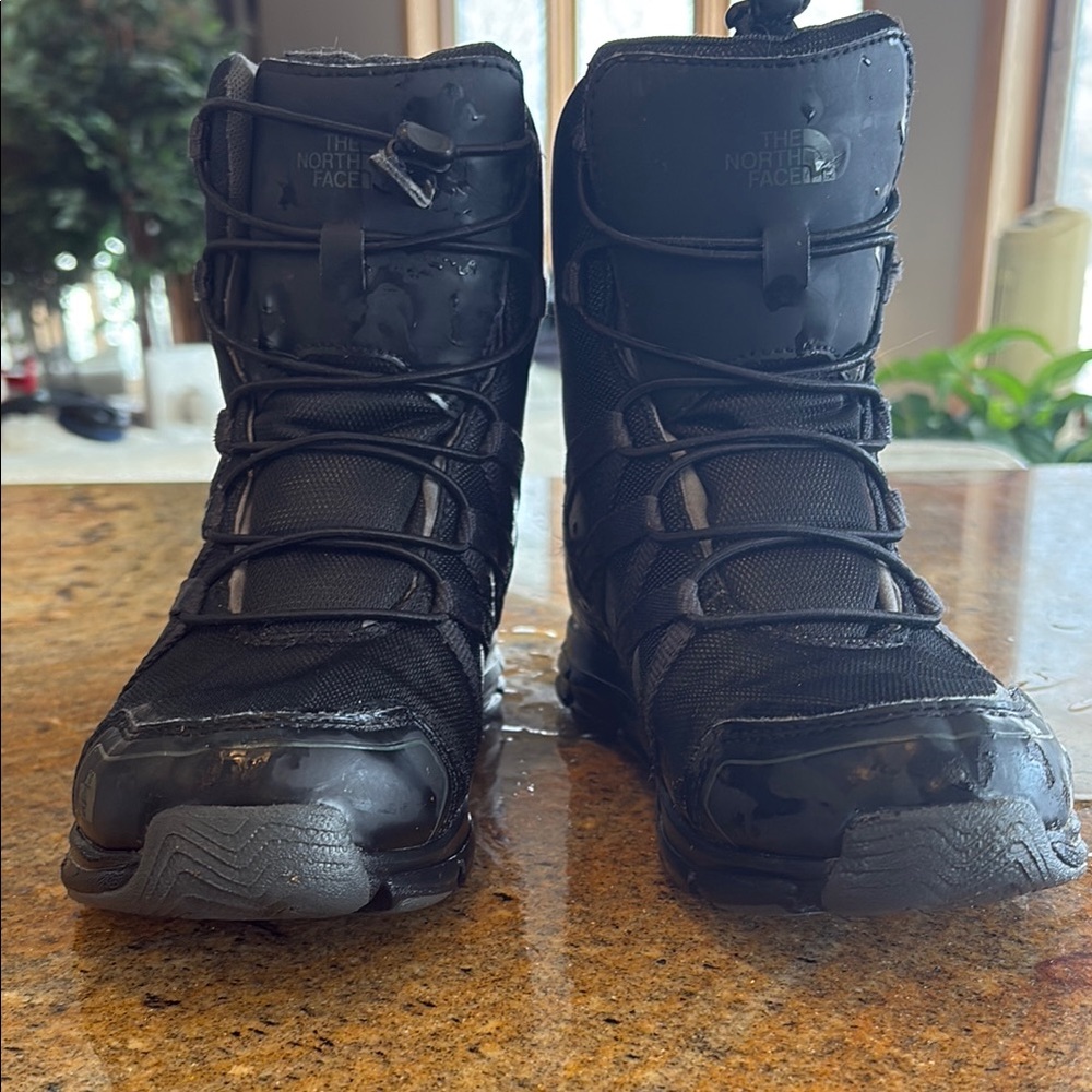 The North Face Black Winter Boots